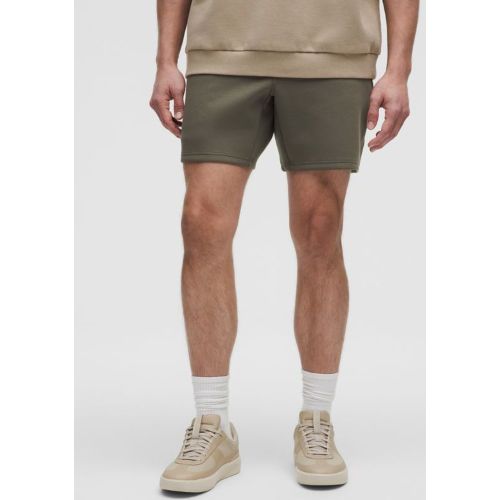 “ Short Smooth Spacers â€“ 18 cm â€“ Vert â€“ Taille XS - lululemon - Modalova