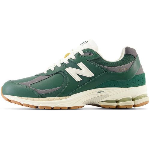 M2002RVI, EU41 1/2 UK7+ US8 - New Balance - Modalova