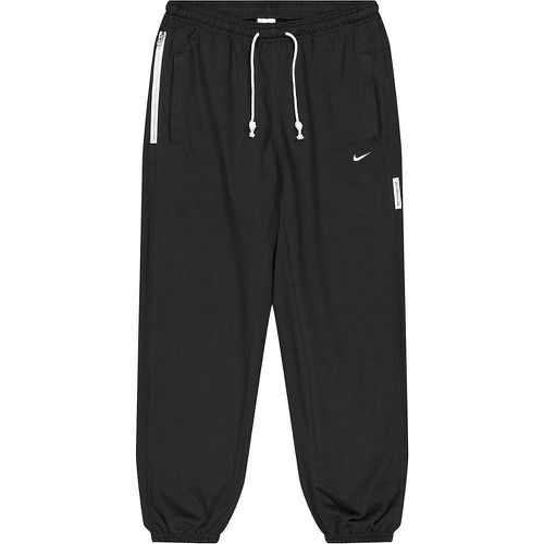 DRI-FIT STANDARD ISSUE PANT, / - Nike - Modalova