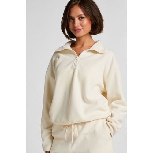 Mantente caliente y elegante con este jersey, tu compañero perfecto para los días más frescos y los momentos más relajados. Confeccionada en suave - 303855-L - Modalova