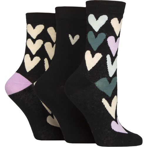 Women's 3 Pair Patterned Cotton Socks Big Hearts 4-8 - Caroline Gardner - Modalova