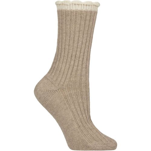 Women's 1 Pair Charnos Cashmere Scallop Top Ribbed Socks Oatmeal One Size - SockShop - Modalova