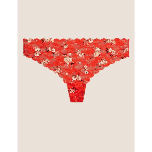 Free Cut Lace Floral Thong red - Marks & Spencer - Modalova