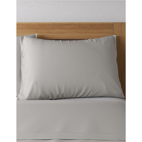 Egyptian Cotton 400 Thread Count Percale Standard Pillowcase grey - Marks & Spencer - Modalova