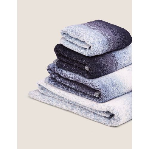 Pure Cotton Luxury Ombre Design Towel navy - Marks & Spencer - Modalova