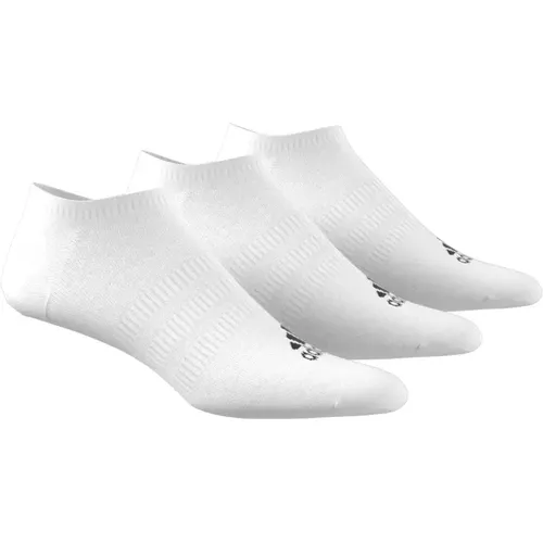Diese adidas no-show Socken sind perfekt für einen Barfuß-Look mit Ihren Turnschuhen. Die Unterstützung des Fußgewölbes und das geringe Gewicht d - MAG4789256 - Modalova