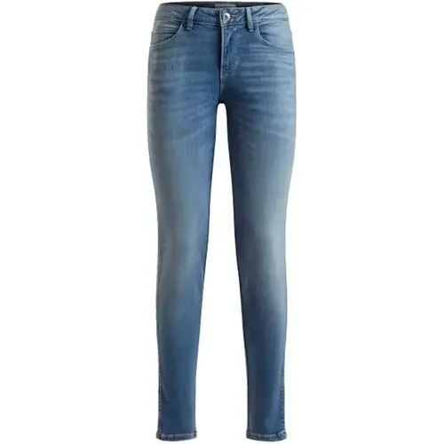 Jeans aus Baumwollmischgewebe. Im Skinny Fit geschnitten. Mittelgroße Taille, Skinny Leg. 5 klassische Taschen. Reißverschluss und Knopfverschluss. - MAG4894004 - Modalova