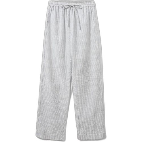 Weit geschnittene Hose.Diese Hosen sind mit Taschen auf jeder Seite für praktischen Stauraum und einem Bindeband in der Taille für eine individuelle - MAG9903885 - Modalova