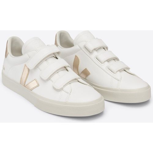 Recife Leather Trainers with Touch 'n' Close Fastening - Veja - Modalova