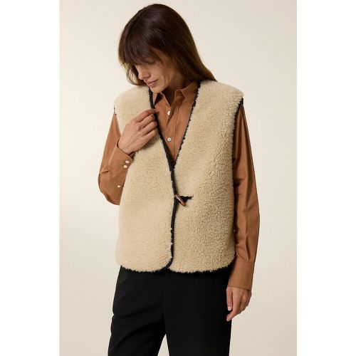 Vallos Sherpa Reversible Gilet - LEON & HARPER - Modalova