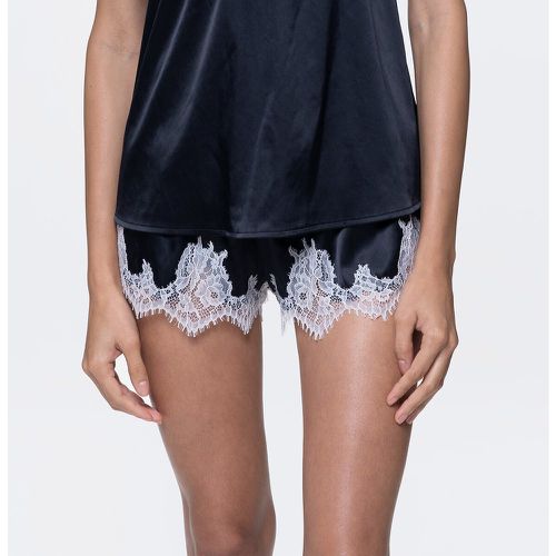 Fiesta Recycled Satin Shorts with Eyelash Lace Detail - Dorina - Modalova