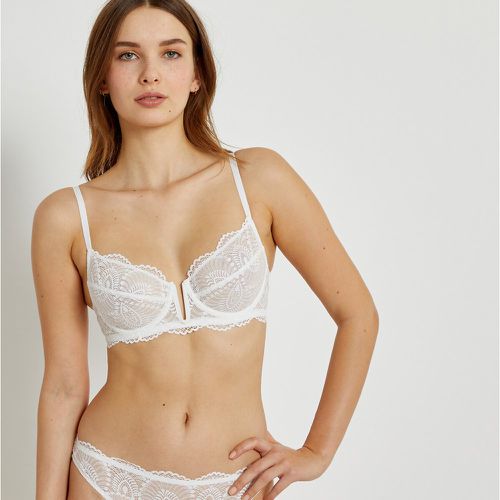 Shop IVY IVORY: SOFT CUP TRIANGLE BRA TOP from HERTH at Seezona