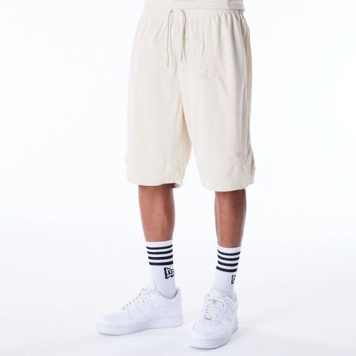 New Era Mesh Oversized Shorts unisex - New Era Cap - Modalova