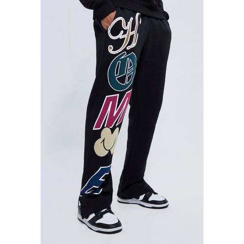 Pantaloni tuta Regular Fit stile Varsity con spacco sul fondo - boohoo - Modalova