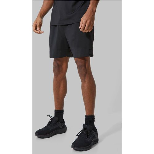 Pantaloncini attillati Man Active da 12 cm - boohoo - Modalova