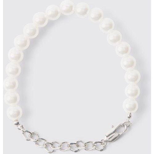 Bracciale a catena in metallo color argento con perle - boohoo - Modalova