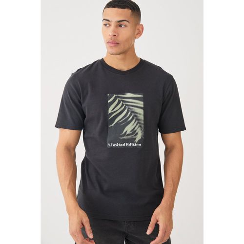 Heavyweight Interlock Palm Graphic Embroidered T-shirt - boohoo - Modalova