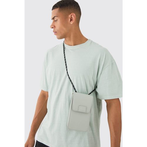 Pu Man Tab Phone Bag In Light Grey - boohoo - Modalova