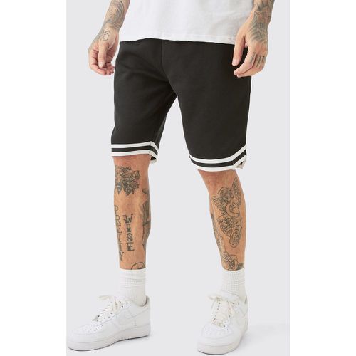 Pantaloncini da basket Tall comodi neri - boohoo - Modalova