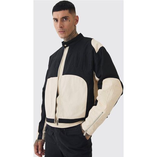 Giacca da moto Tall squadrata in twill Homo color ecru - boohoo - Modalova