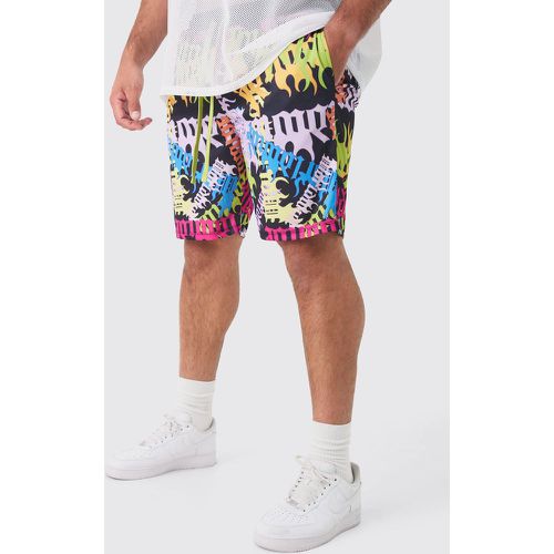 Pantaloncini da basket Plus Size medi Worldwide in rete stile Graffiti - boohoo - Modalova