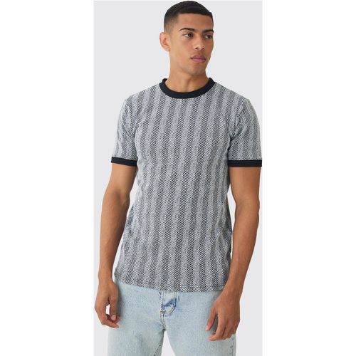 T-shirt Slim Fit con bordi a contrasto - boohoo - Modalova