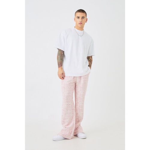 Conjunto Man Oversize De Pantalón Deportivo De Jacquard Y Camiseta Con Cuello Extendido - boohoo - Modalova