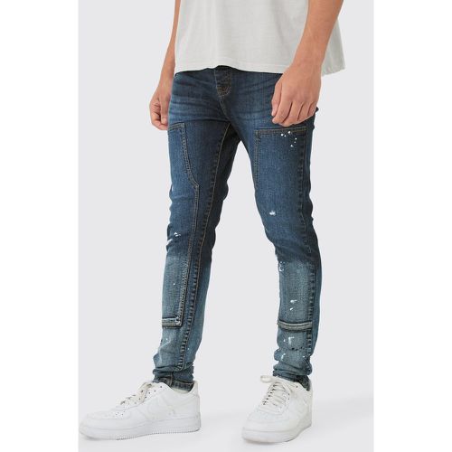 Jeans Super Skinny Fit Stretch stile Carpenter con schizzi di colore blu sfumato - boohoo - Modalova