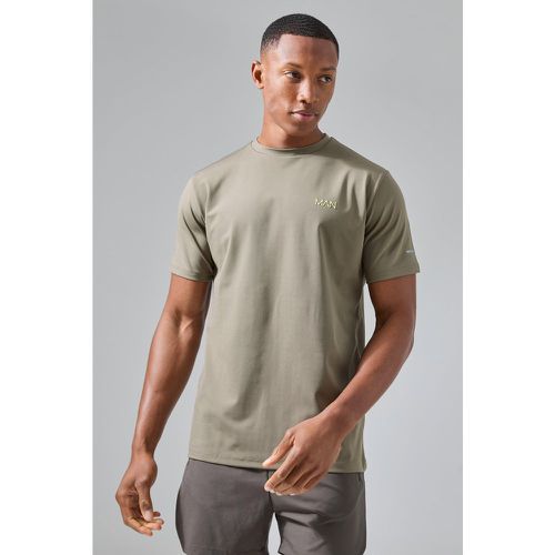 Camiseta Man Active Resistente - boohoo - Modalova