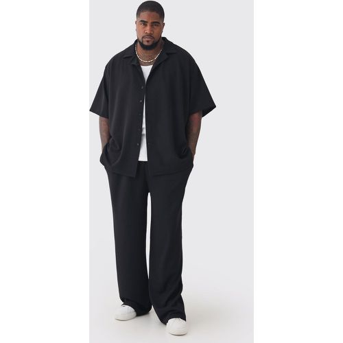 Set Plus Size camicia oversize in twill di Scuba & pantaloni - boohoo - Modalova