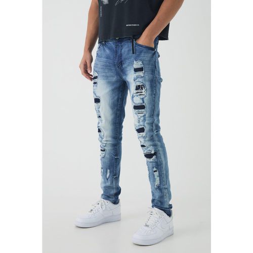 Jeans Skinny Fit in Stretch con strappi - boohoo - Modalova