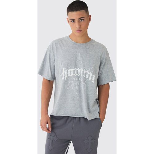 T-shirt squadrata oversize Homme con stampa a croce - boohoo - Modalova