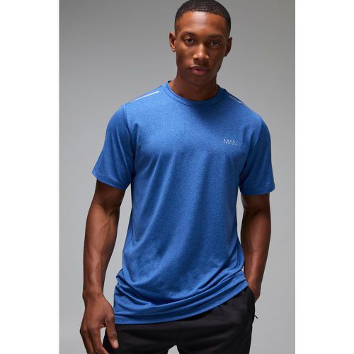 Camiseta Man Active Regular De Malla Jaspeada - boohoo - Modalova