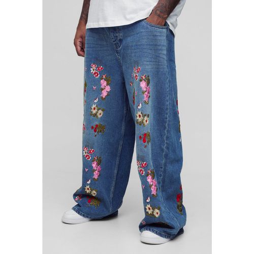 Vaqueros Plus Holgados Con Bordado De Flores - boohoo - Modalova