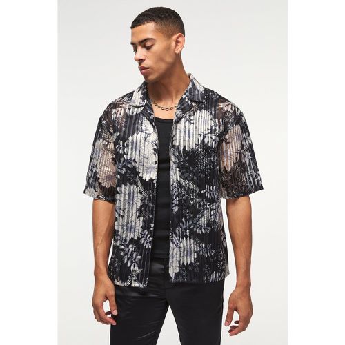 Camisa Oversize Recta Plisada Estampada Con Solapas - boohoo - Modalova