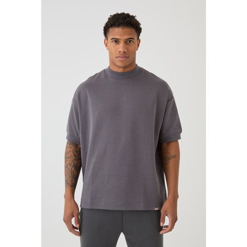 Camiseta Man Oversize Con Cuello Extendido Y Puños De Canalé Entrelazados - boohoo - Modalova