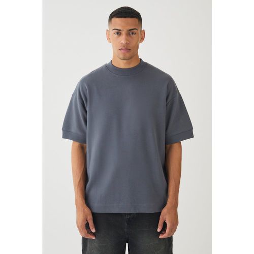 T-shirt Man oversize a coste pesanti con girocollo esteso e polsini a coste - boohoo - Modalova