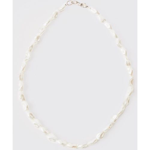 Collar Efecto Perla, Gris - boohoo - Modalova