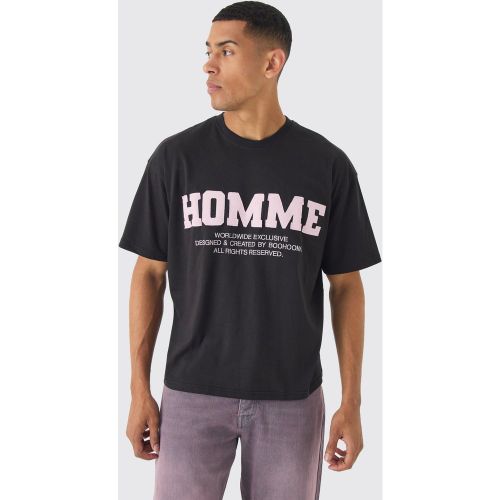 T-shirt squadrata oversize Homme con applique e fondo grezzo - boohoo - Modalova