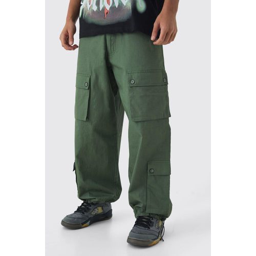 Pantaloni Cargo Parachute in nylon ripstop - boohoo - Modalova