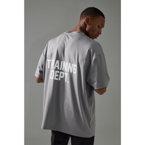 Camiseta Man Active Oversize Resistente Con Estampado Training Dept - boohoo - Modalova