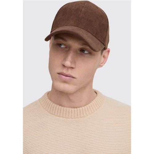 Gorra Lisa De Tela Marrón, Brown - boohoo - Modalova