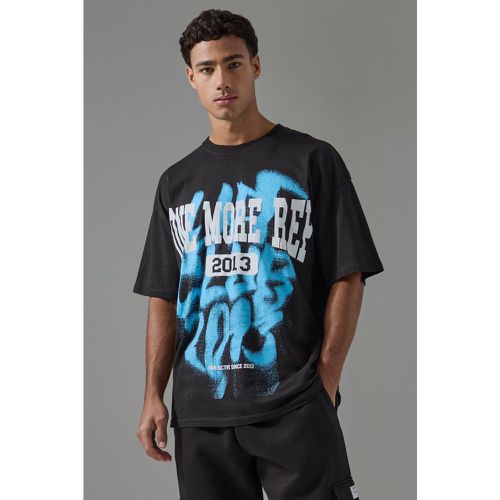 Camiseta Man Active Oversize Con Estampado De Grafiti One More Rep - boohoo - Modalova