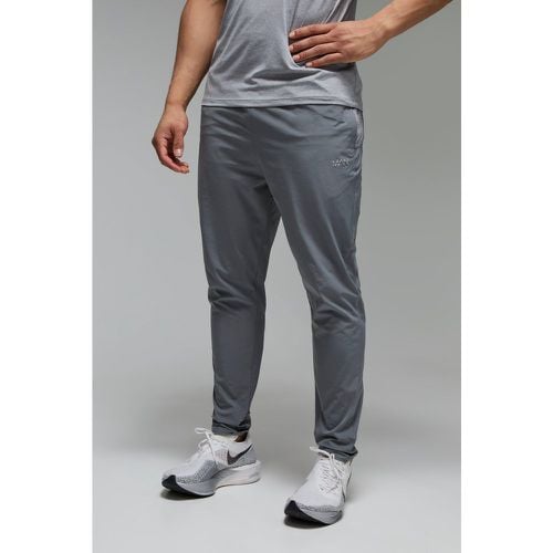 Pantalón Deportivo Man Active De Tela Elástico Ajustado - boohoo - Modalova