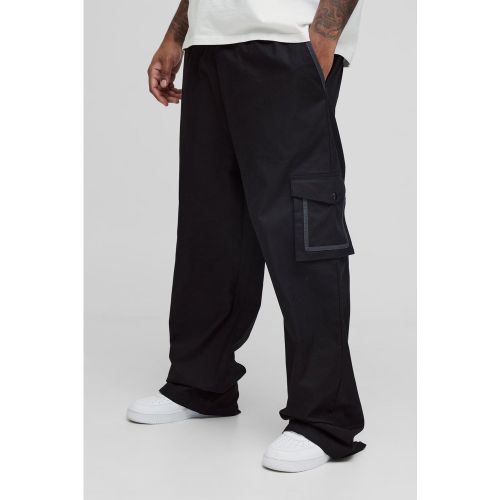 Pantaloni Cargo Plus Size in nylon ripstop elasticizzati e rilassati - boohoo - Modalova