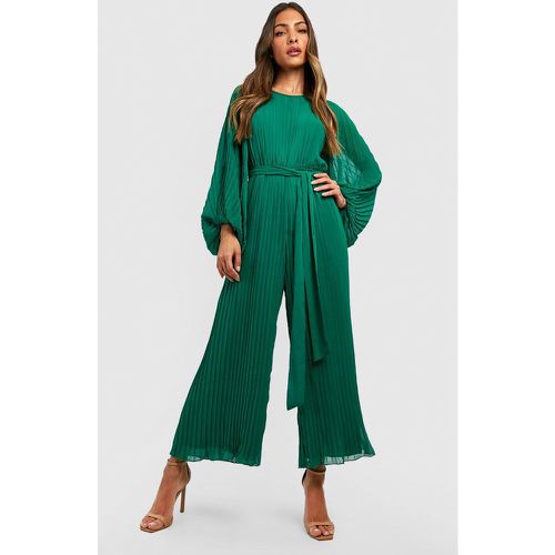 Tuta intera a maniche lunghe con pantaloni culottes e pieghe - boohoo - Modalova