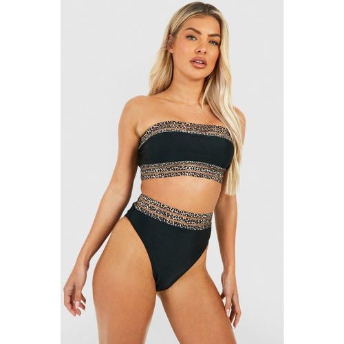 Set bikini a fascia leopardato con finiture in rete - boohoo - Modalova