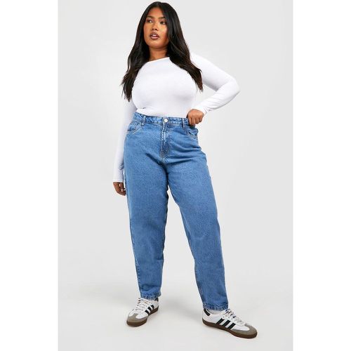 Jeans Mom Plus Size Basic a vita alta - boohoo - Modalova