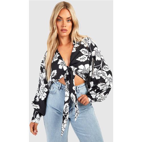 Camisa Plus Con Atadura Frontal Y Estampado De Flores Monocromático - boohoo - Modalova