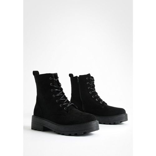 Botas Militares Gruesas Con Cordones Cruzados - boohoo - Modalova